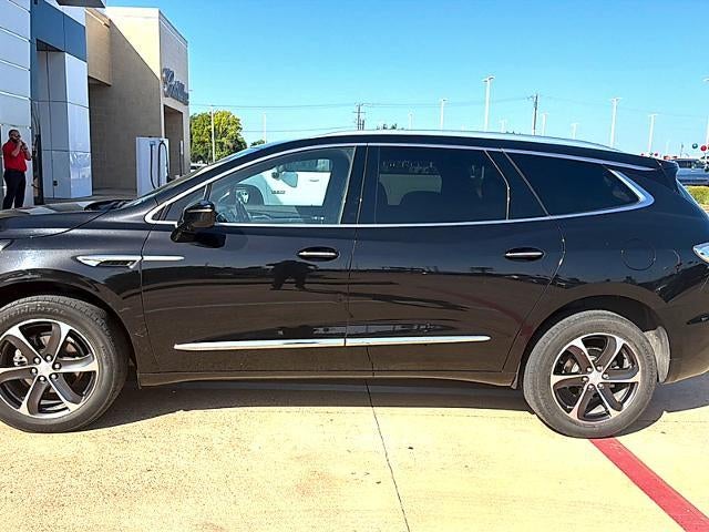 2022 Buick Enclave Essence FWD
