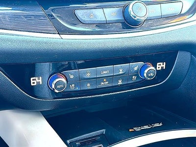 2022 Buick Enclave Premium FWD