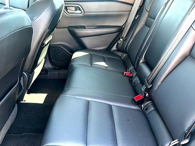 2021 Nissan Rogue FWD SV