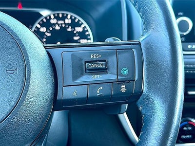 2021 Nissan Rogue FWD SV