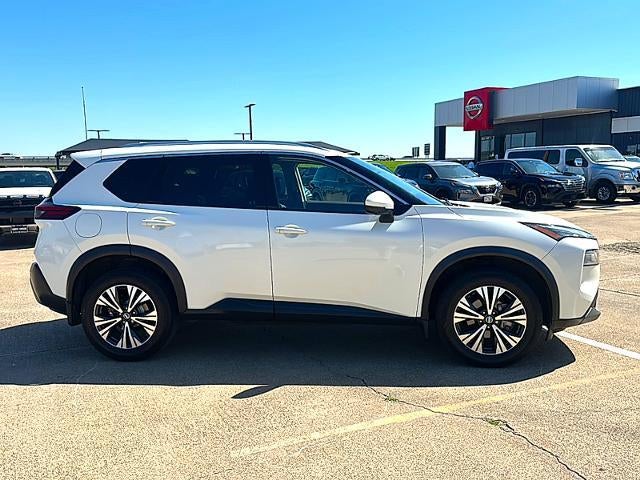 2021 Nissan Rogue FWD SV