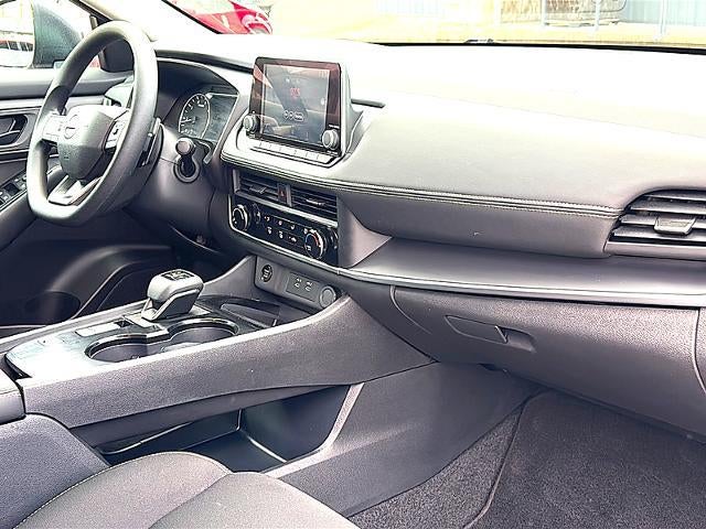 2025 Nissan Rogue FWD S