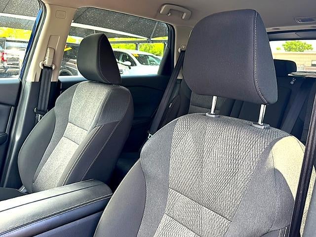 2025 Nissan Rogue FWD SV