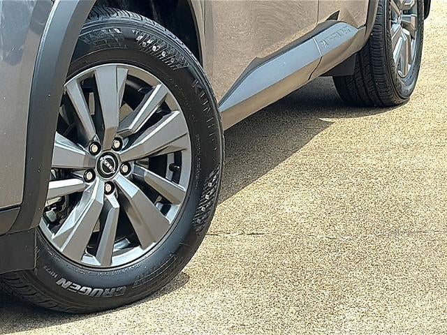 2025 Nissan Pathfinder SV 2WD