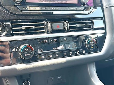 2025 Nissan Pathfinder SV 2WD