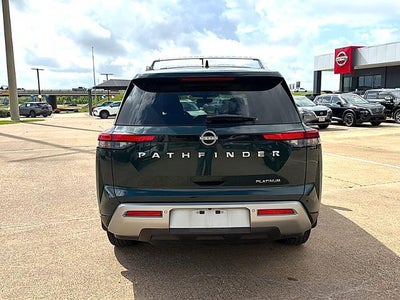 2024 Nissan Pathfinder Platinum 2WD