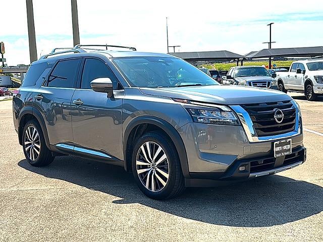 2022 Nissan Pathfinder Platinum 4WD