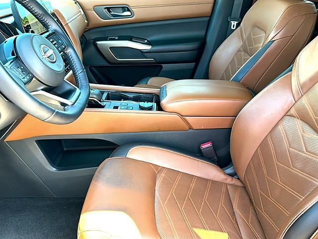 2022 Nissan Pathfinder Platinum 4WD