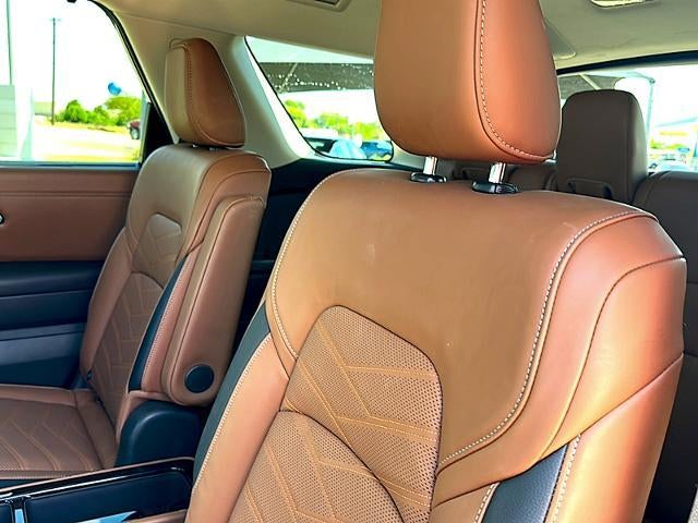 2022 Nissan Pathfinder Platinum 4WD