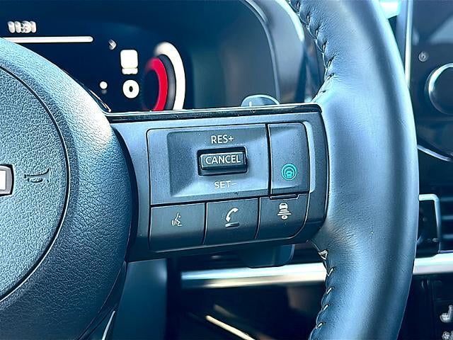 2022 Nissan Pathfinder Platinum 4WD