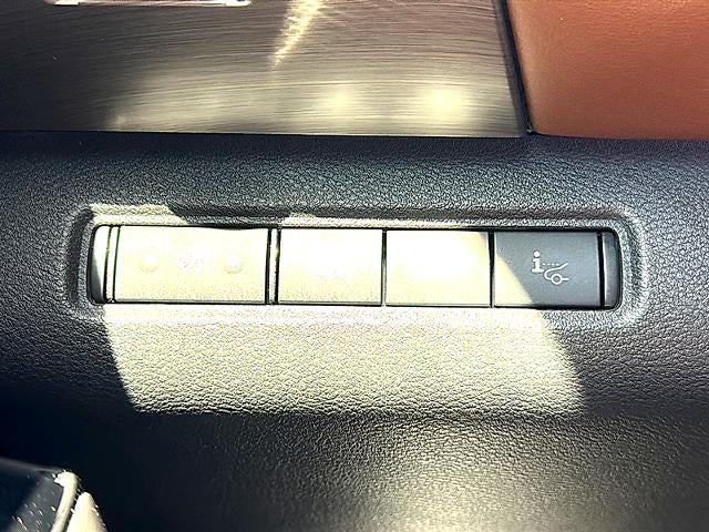 2022 Nissan Pathfinder Platinum 4WD