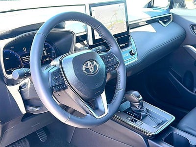 2026 Toyota Corolla Cross XLE 4WD (Natl)