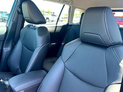 2026 Toyota Corolla Cross XLE 4WD (Natl)