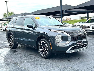 2024 Mitsubishi Outlander SE FWD