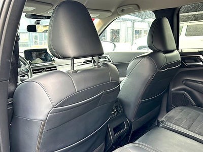 2024 Mitsubishi Outlander SE FWD