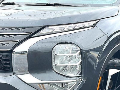 2024 Mitsubishi Outlander SE FWD