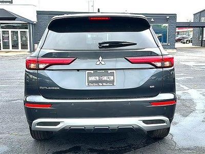 2024 Mitsubishi Outlander SE FWD