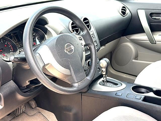 2013 Nissan Rogue FWD 4dr S