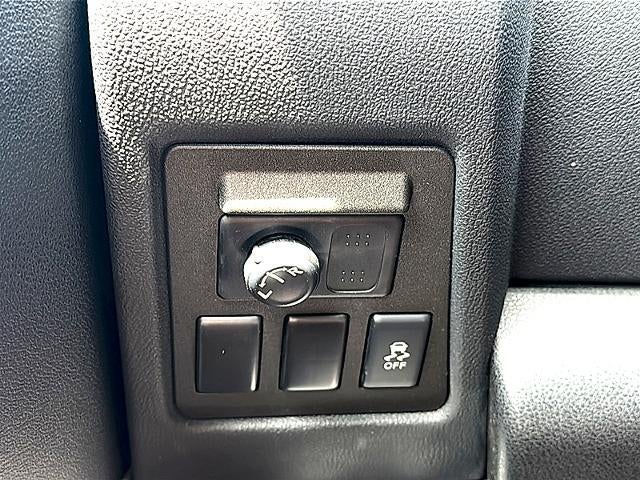 2013 Nissan Rogue FWD 4dr S