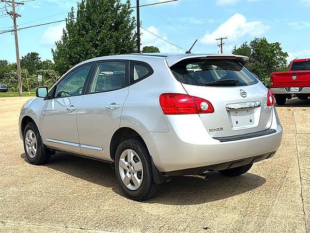 2013 Nissan Rogue FWD 4dr S