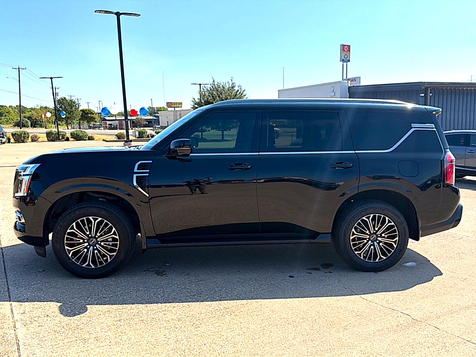 2025 Nissan Armada SL 2WD