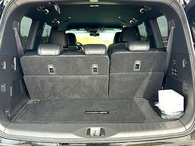 2025 Nissan Armada 4x4 PRO-4X