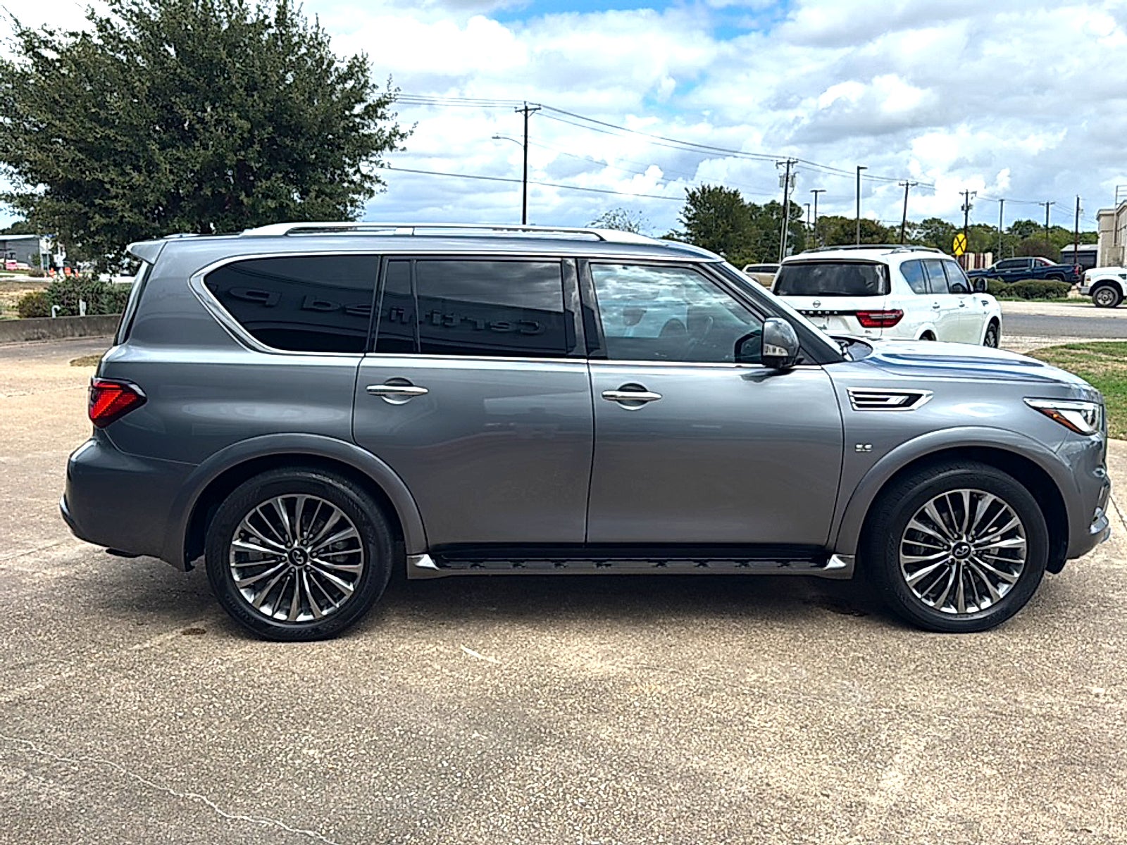2018 INFINITI QX80 RWD