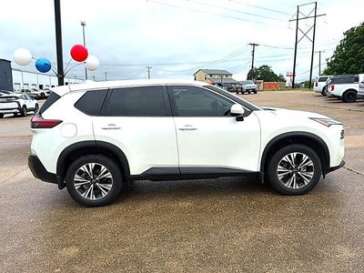 2023 Nissan Rogue FWD SV