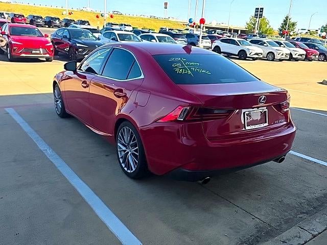2016 Lexus IS 200t 4dr Sdn