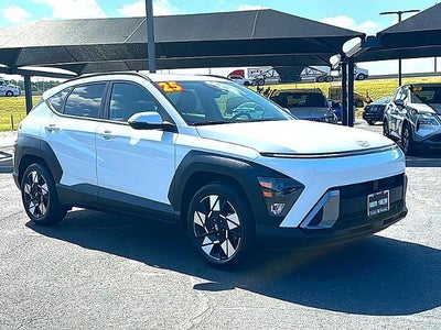 2025 Hyundai KONA SEL FWD