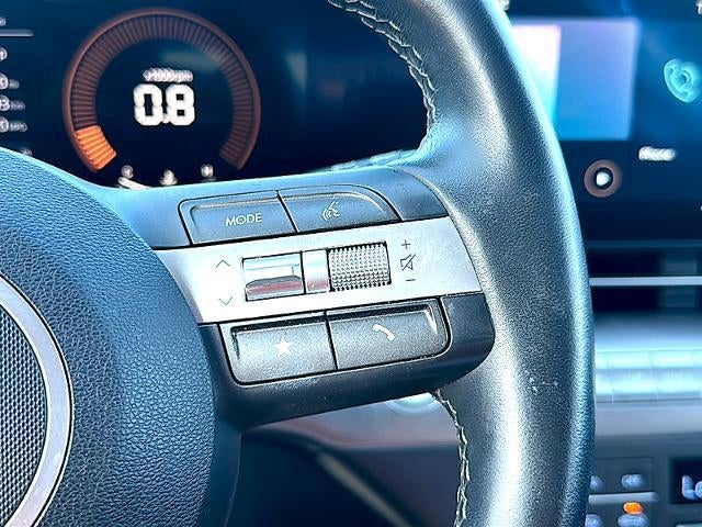 2025 Hyundai KONA SEL FWD