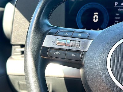 2025 Hyundai KONA SEL FWD