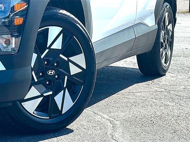2025 Hyundai KONA SEL FWD