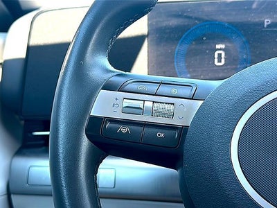 2024 Hyundai KONA SEL FWD