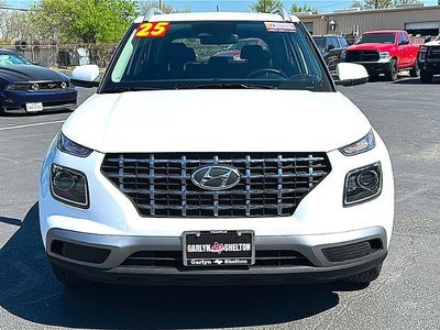 2025 Hyundai VENUE SEL IVT