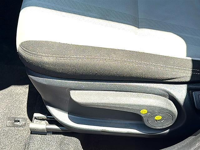 2025 Hyundai VENUE SEL IVT