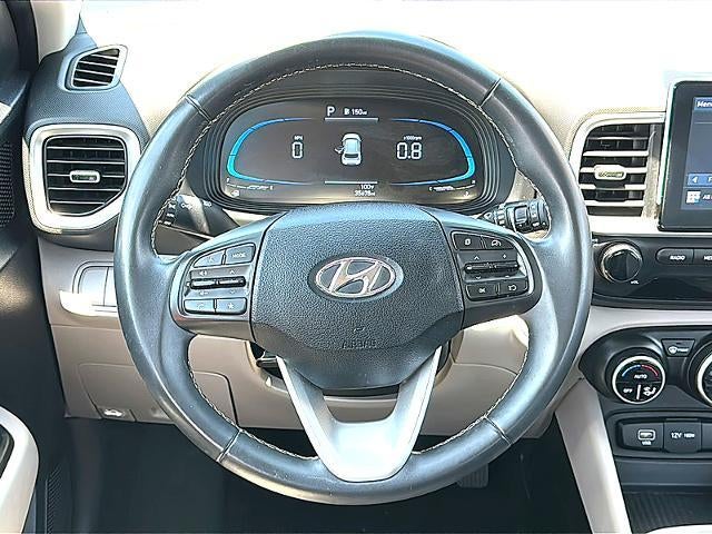 2025 Hyundai VENUE SEL IVT