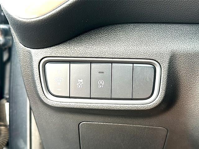 2024 Kia Soul LX IVT