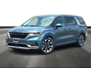 2023 Kia Carnival EX FWD