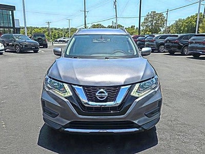 2017 Nissan Rogue FWD SV