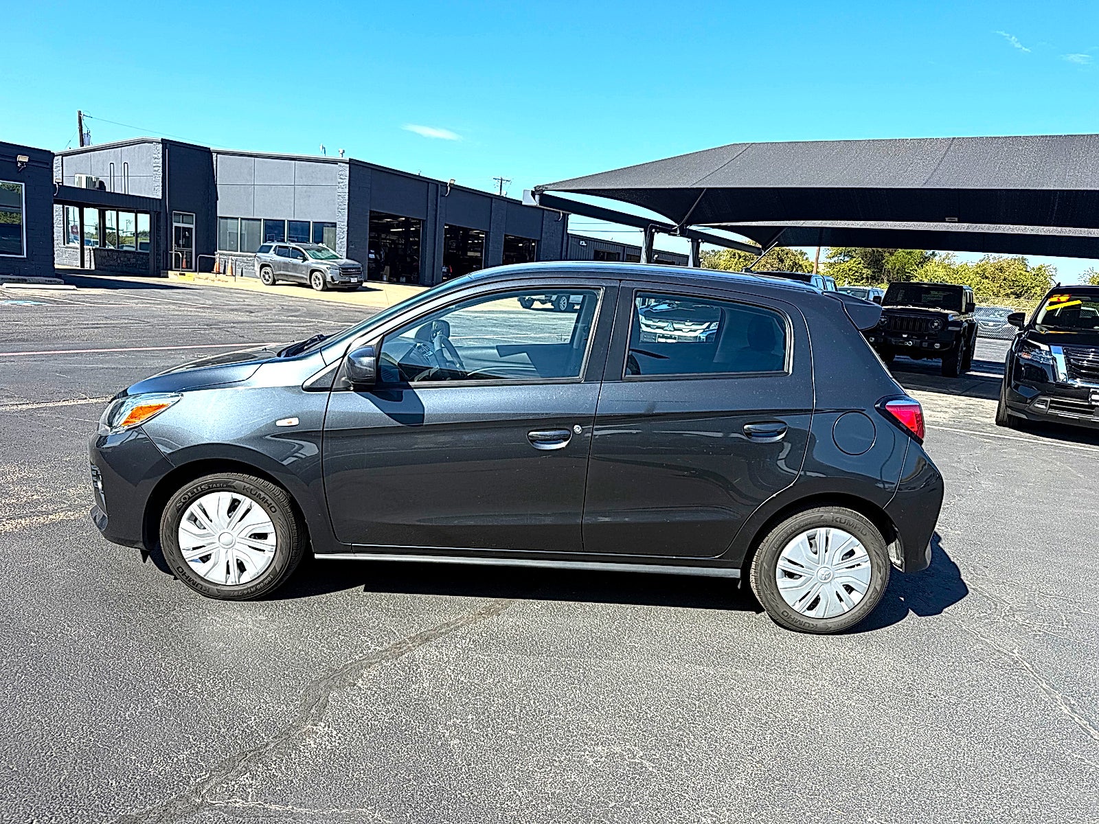 2024 Mitsubishi Mirage ES