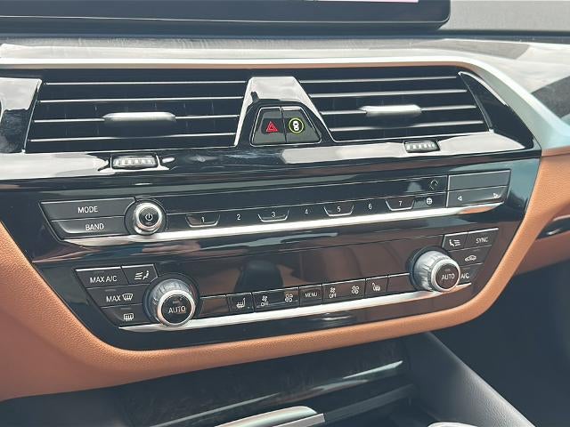 2023 BMW 530e xDrive Plug-In Hybrid