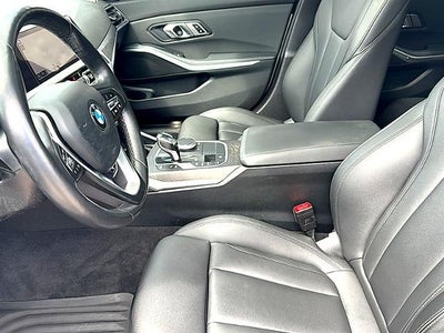 2021 BMW 330i xDrive Sedan