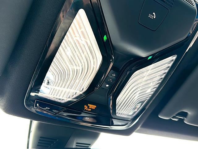 2021 BMW 330i xDrive Sedan