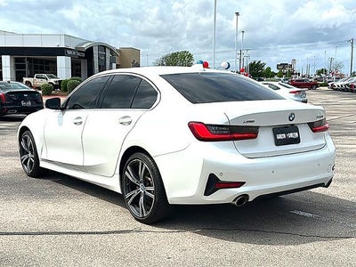2021 BMW 330i xDrive Sedan