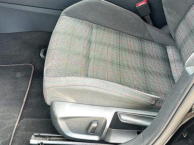 2024 Volkswagen Golf GTI 2.0T S DSG