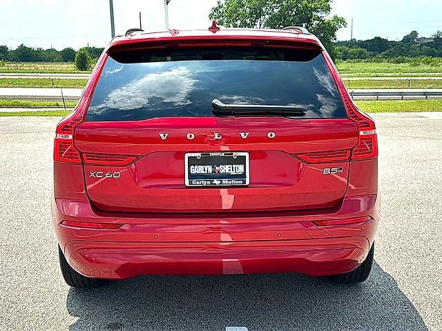 2022 Volvo XC60 B5 AWD Momentum
