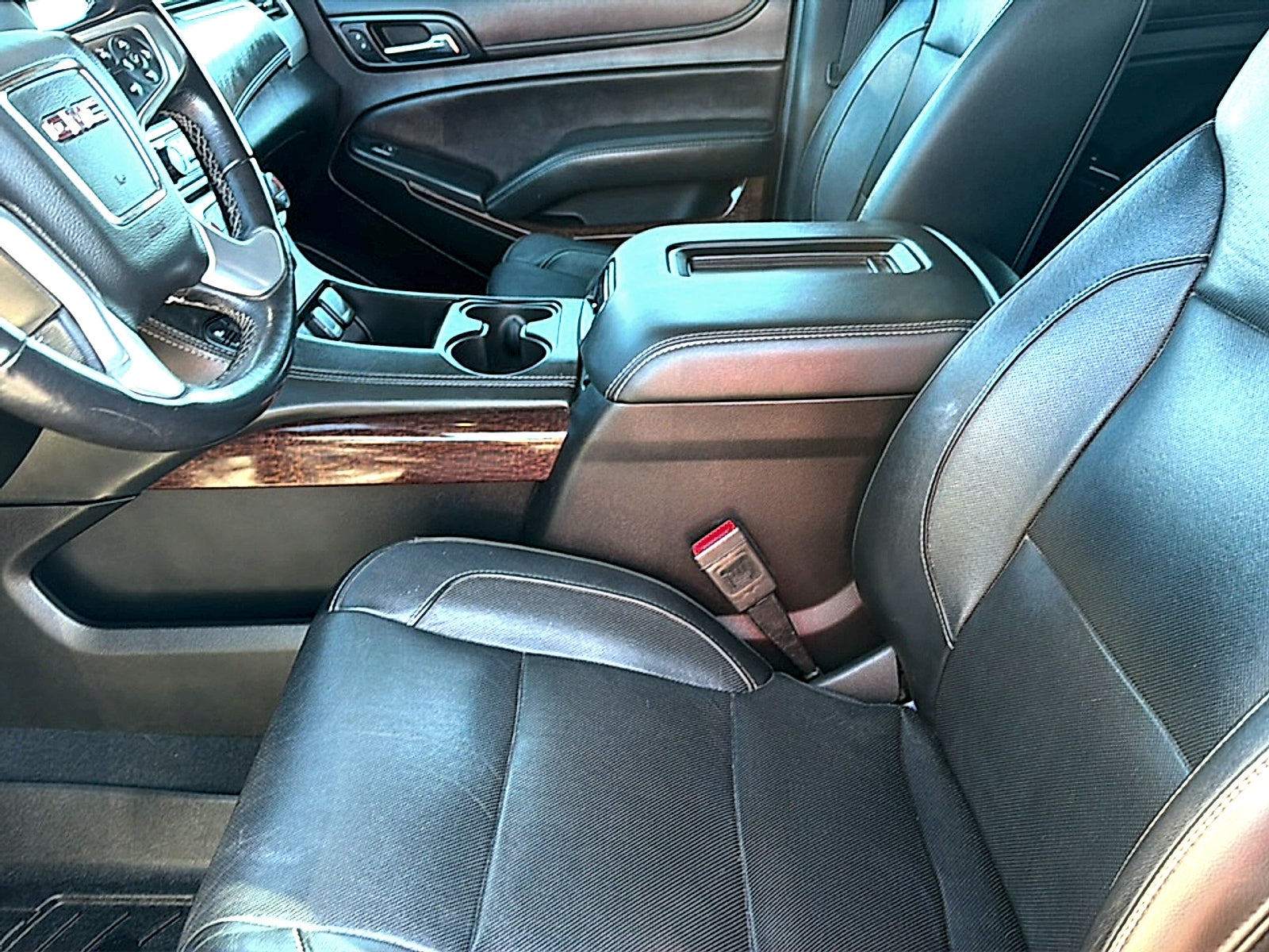 2020 GMC Yukon XL SLT
