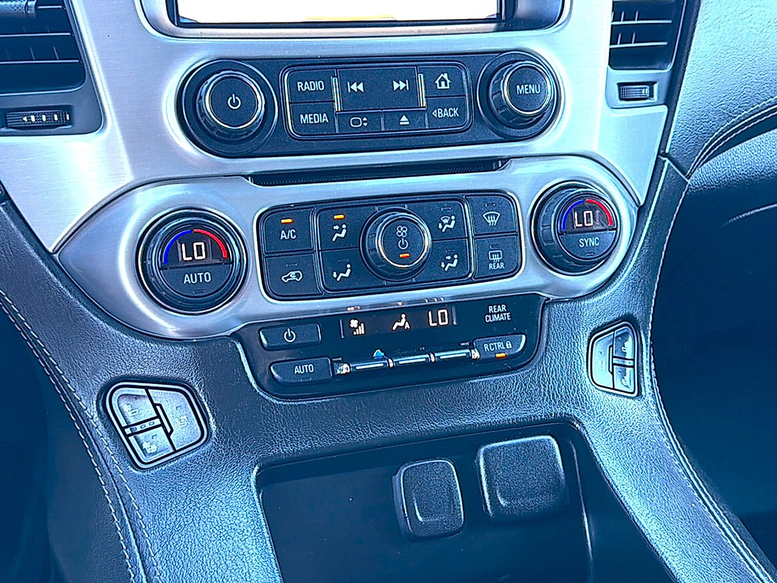 2020 GMC Yukon XL SLT
