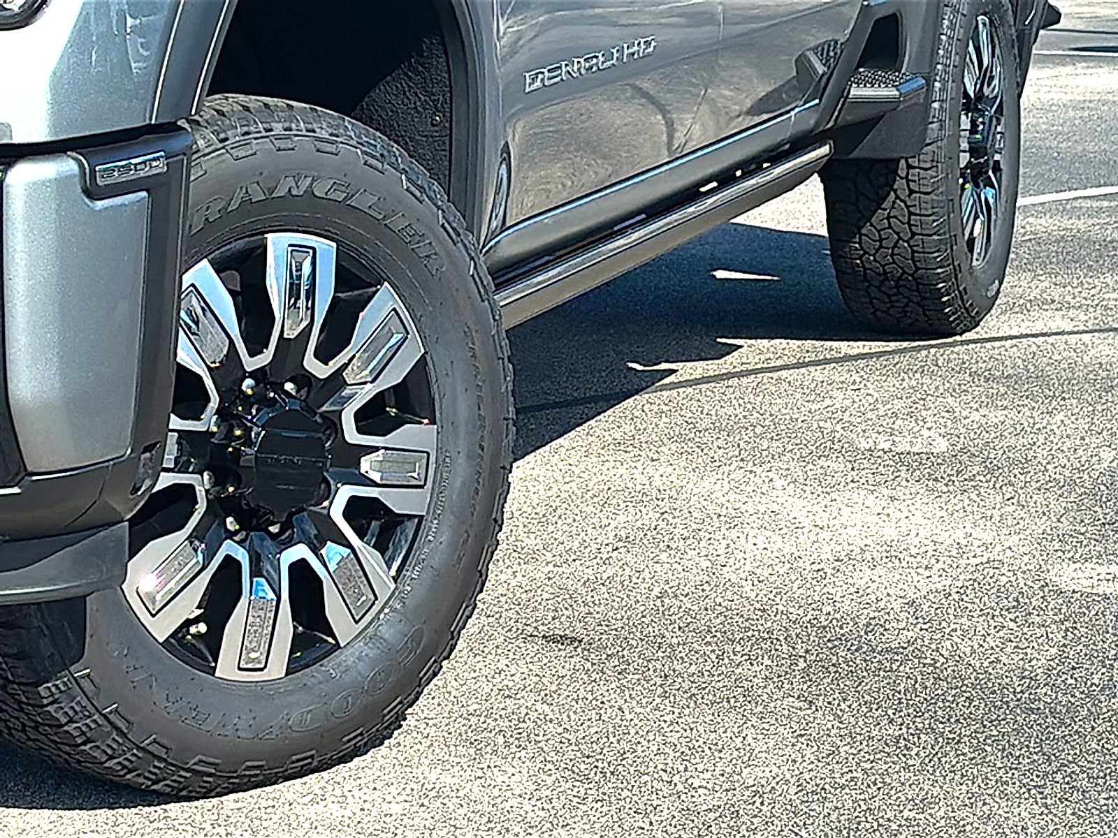 2024 GMC Sierra 2500 HD Denali